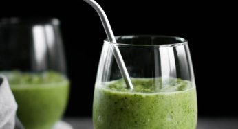 New Year Tropical Green Smoothie