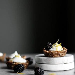 Mini Sugar-Free Cookie Dough Cheesecake as seen from the side with blackberries