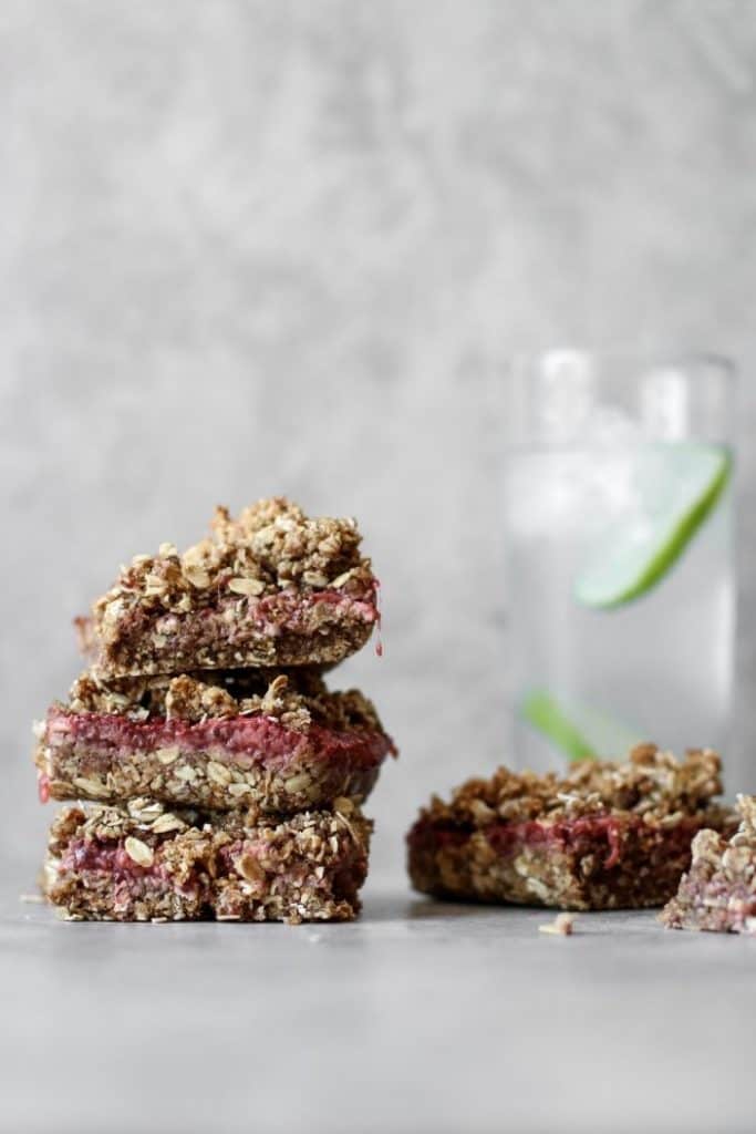 Strawberry Vanilla Crumble Bars