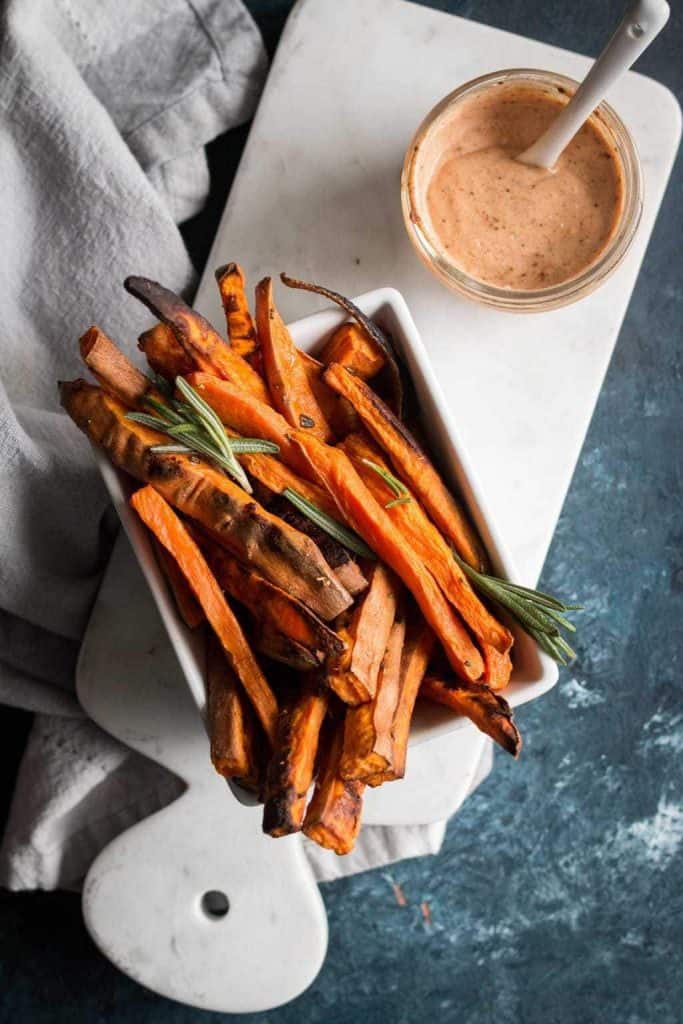 Roasted Sweet Potatoes with 2-Minute Vegan Aioli