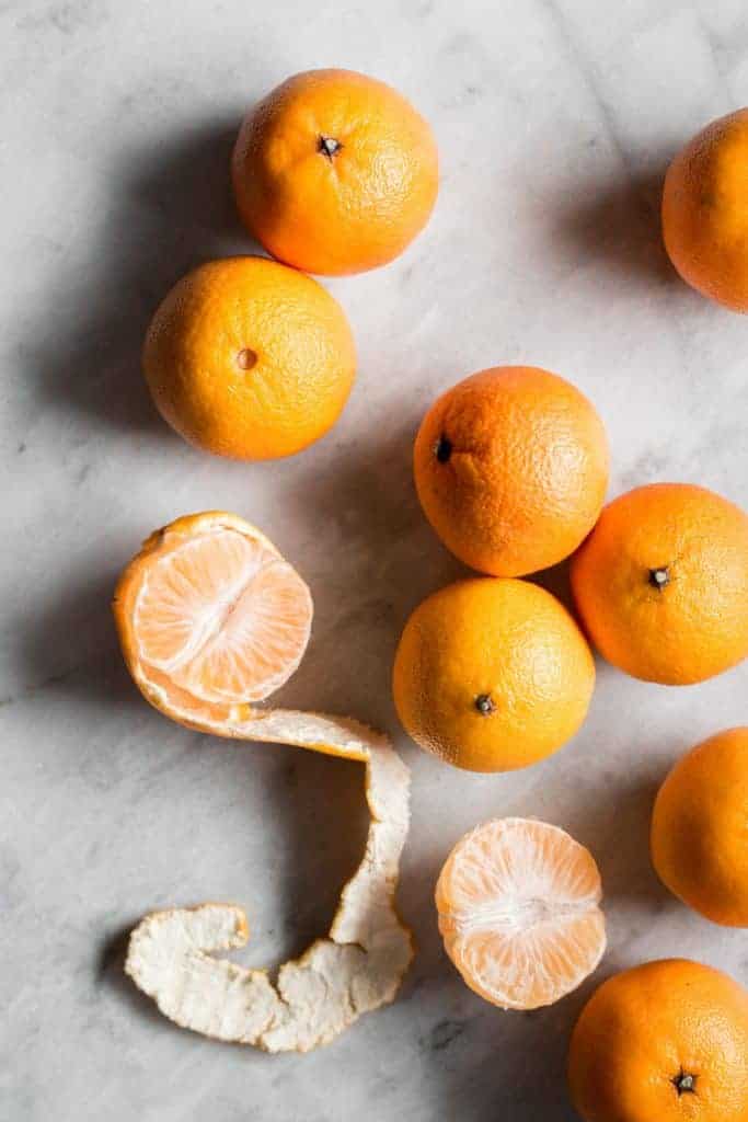 Balanced and nutritious snack ideas - clementines