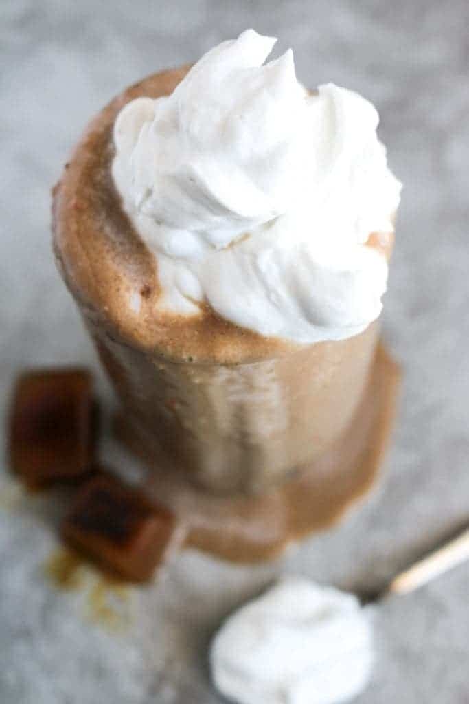 Healthy Caramel Frappuccino (vegan, refined sugar-free!) - Unsweetened Caroline-4