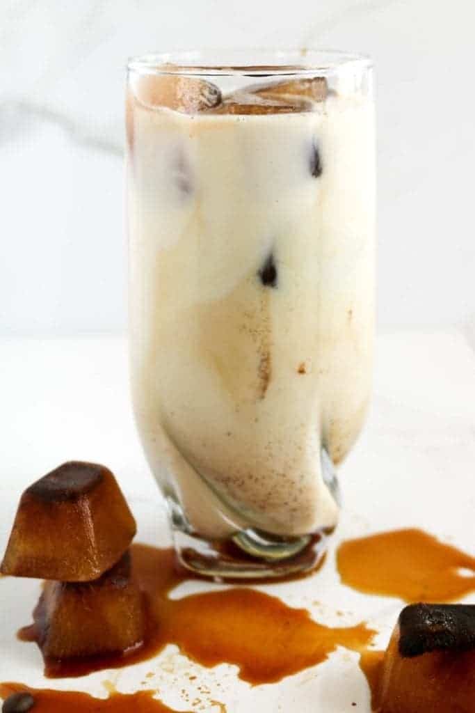 How-To- Cold Brew Coffee & Ice Cubes - Unsweetened Caroline-0978