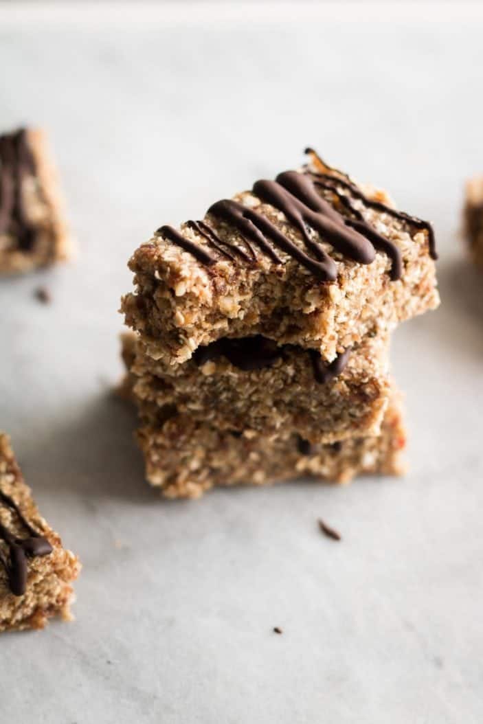 No-Bake Walnut Granola Bars