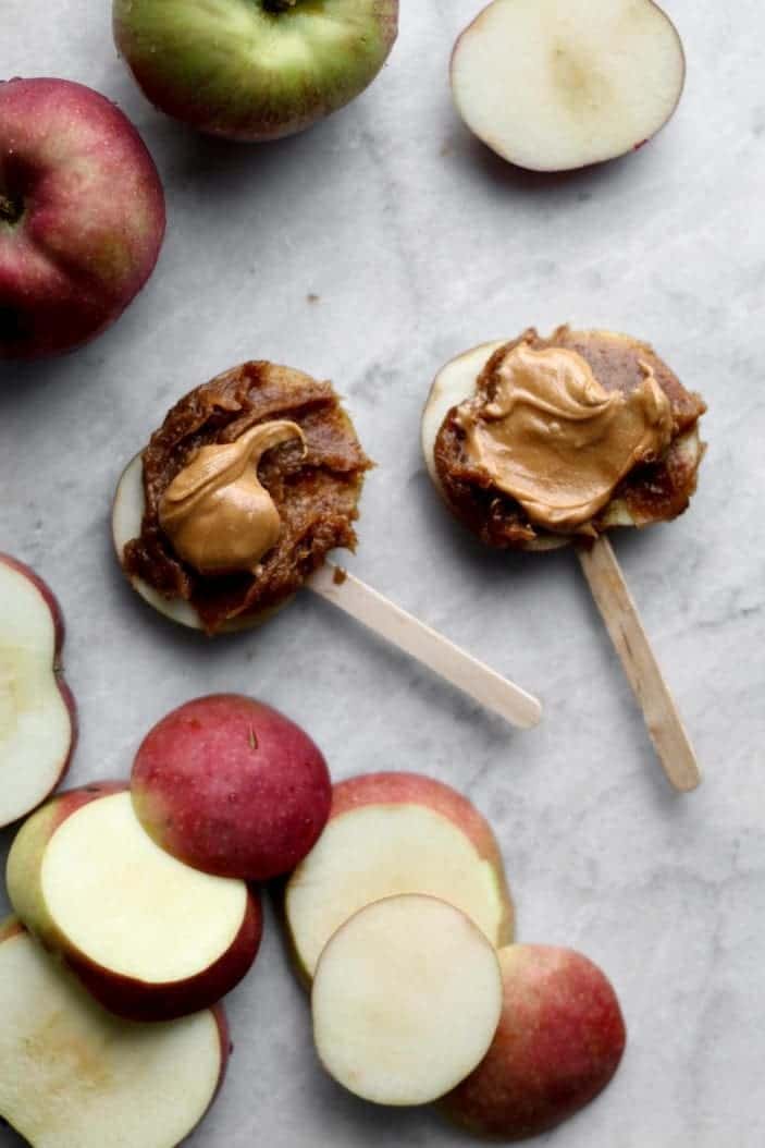 sliced apples with date caramel and peanut butter