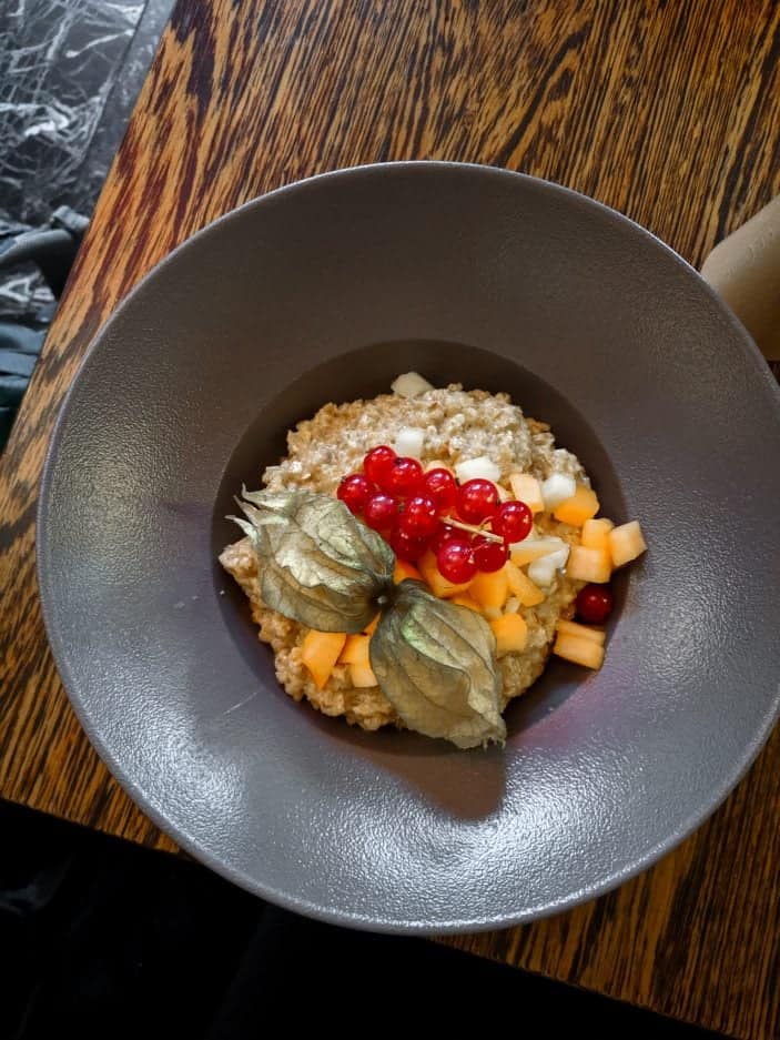 Oatmeal in a bowl with fruits