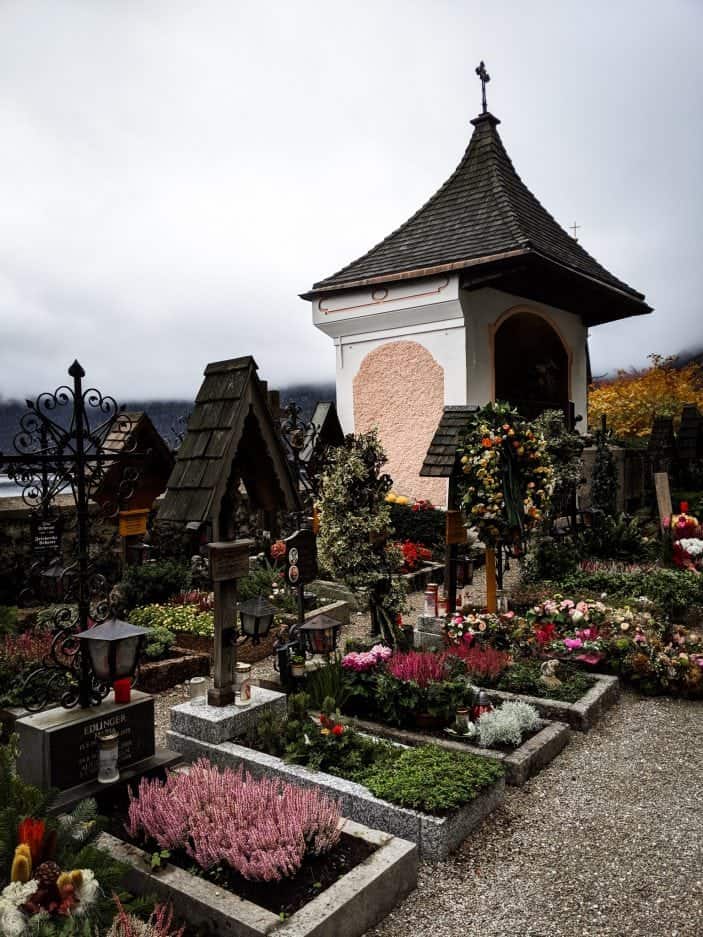 1 Week in Austria - Hallstatt cemetery