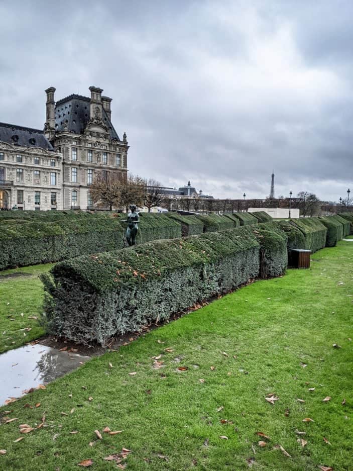 Louvre Museum