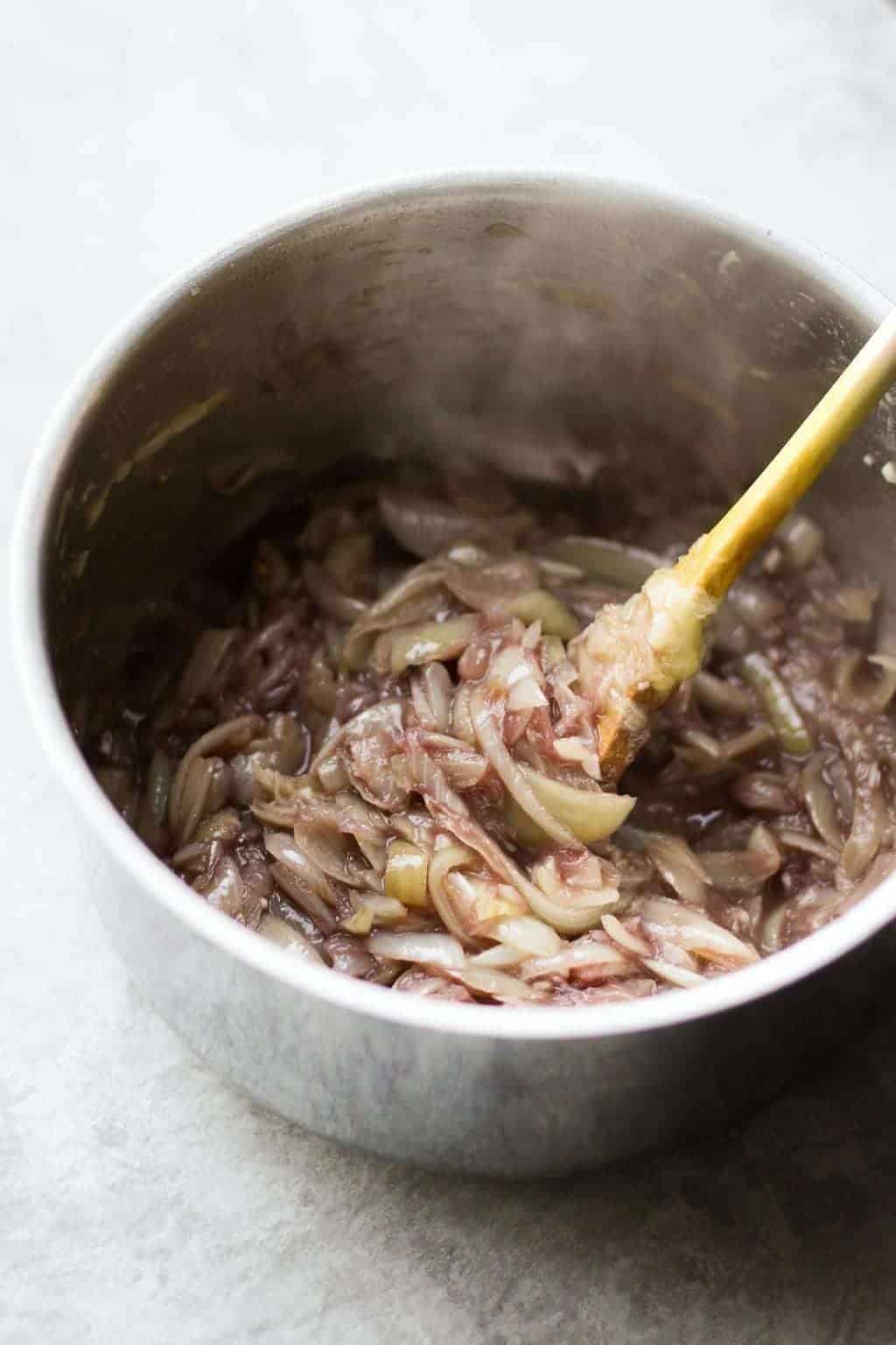caramelized onions with wine