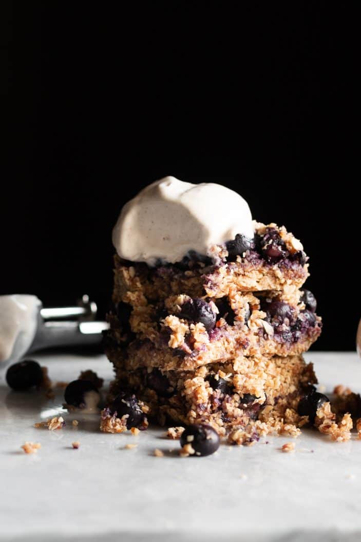 Blueberry Walnut Crumble Bars with ice cream