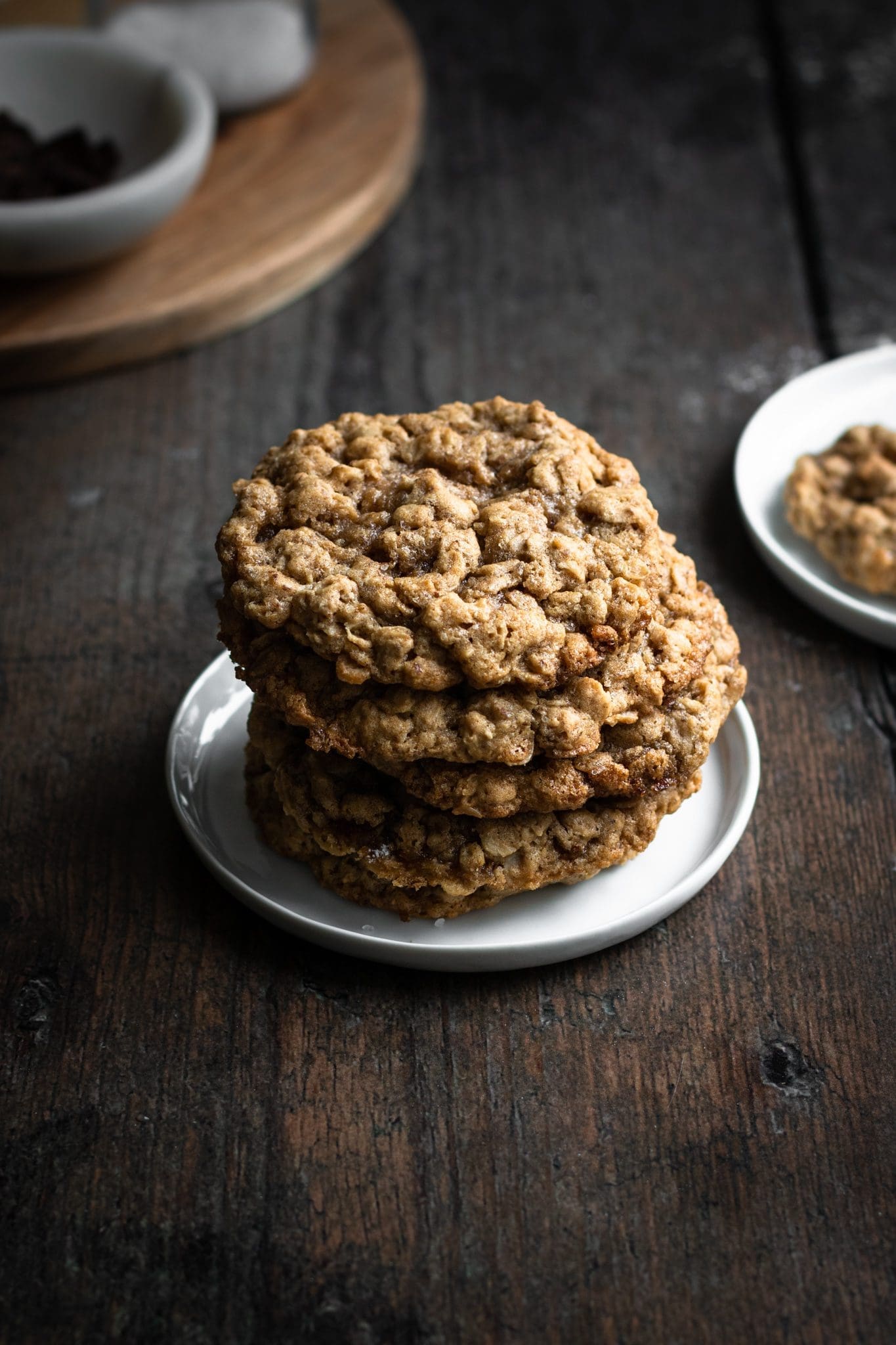 oatmeal cookies - 132 vegan recipes to start the new year