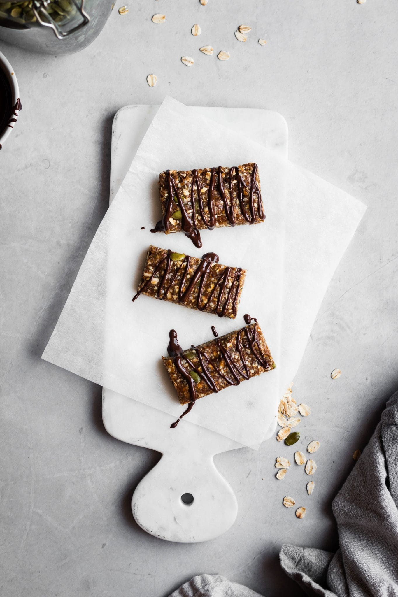 no-bake chewy granola bars on a cutting board