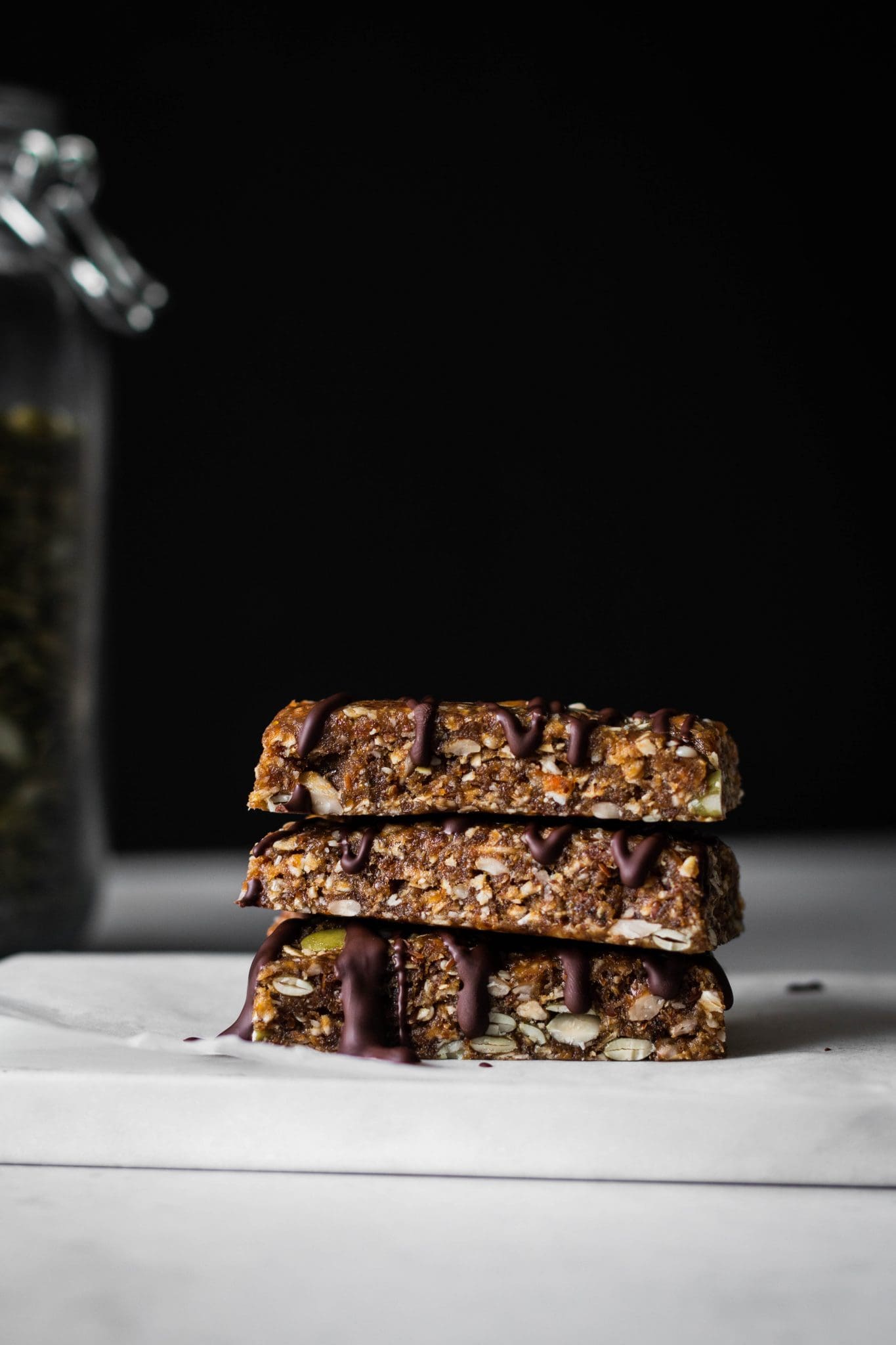 no-bake chewy granola bars stacked