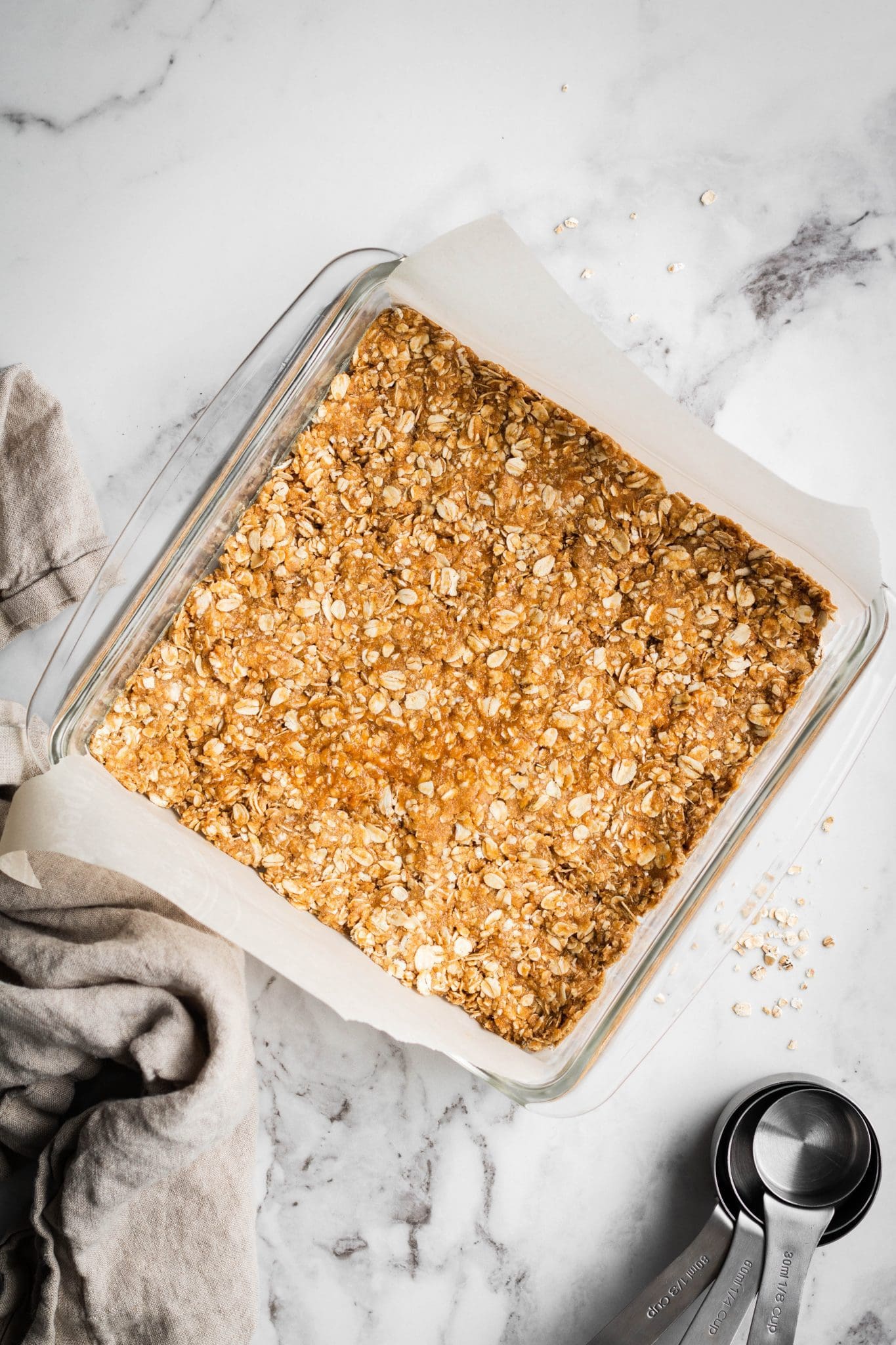 oat bar mixture in a glass dish