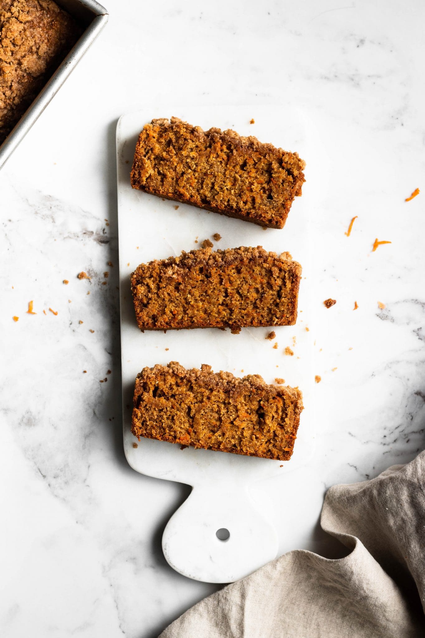 vegan carrot cake loaf slices