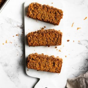 vegan carrot cake loaf slices