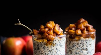 Spiced Apple Pie Overnight Oats