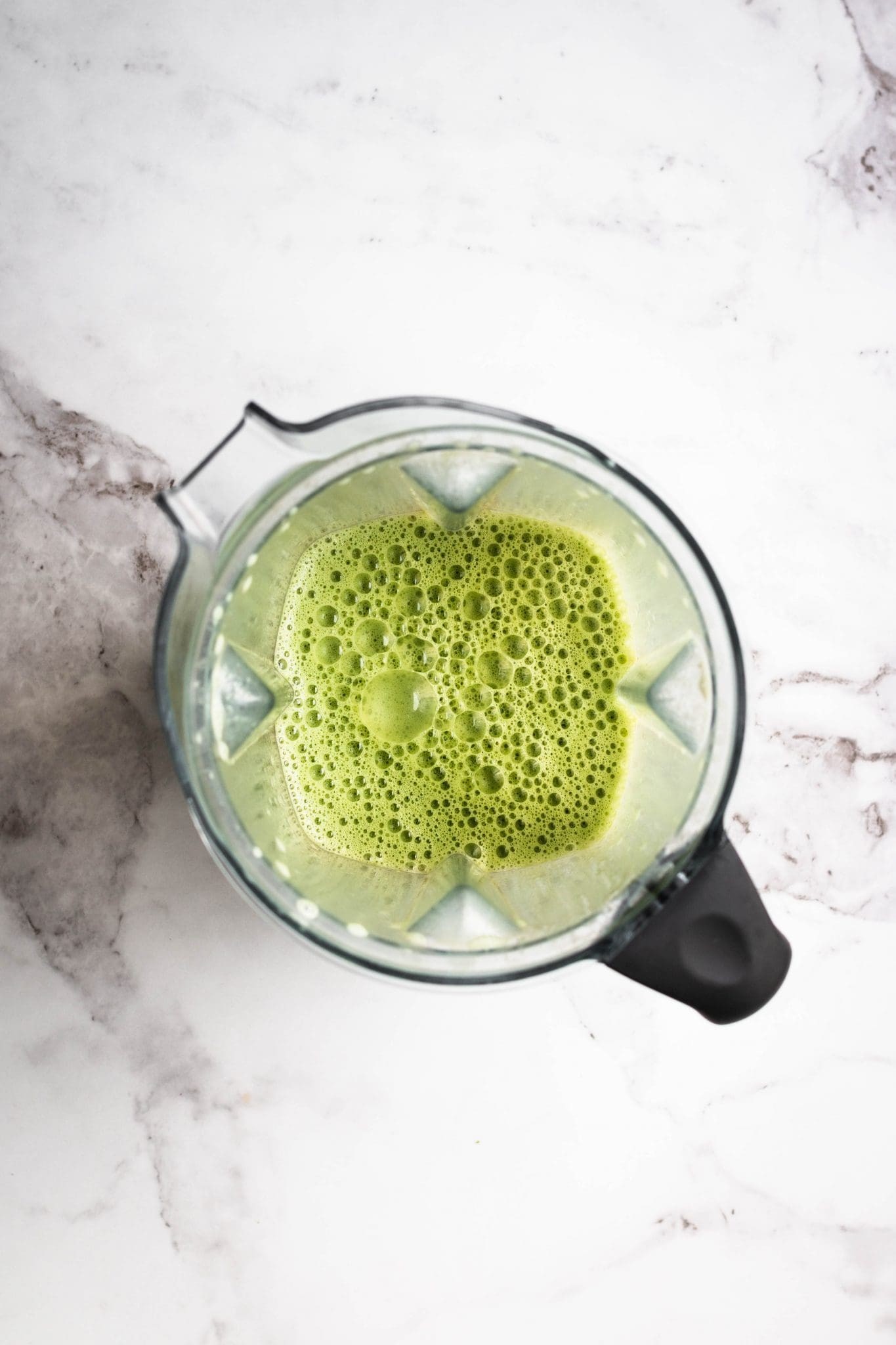 matcha latte in a blender